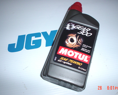 Motul GEAR 300 75x90 1 liter